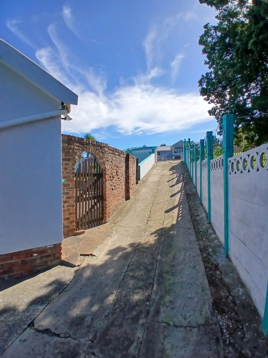 4 Bedroom Property for Sale in Amalinda Eastern Cape